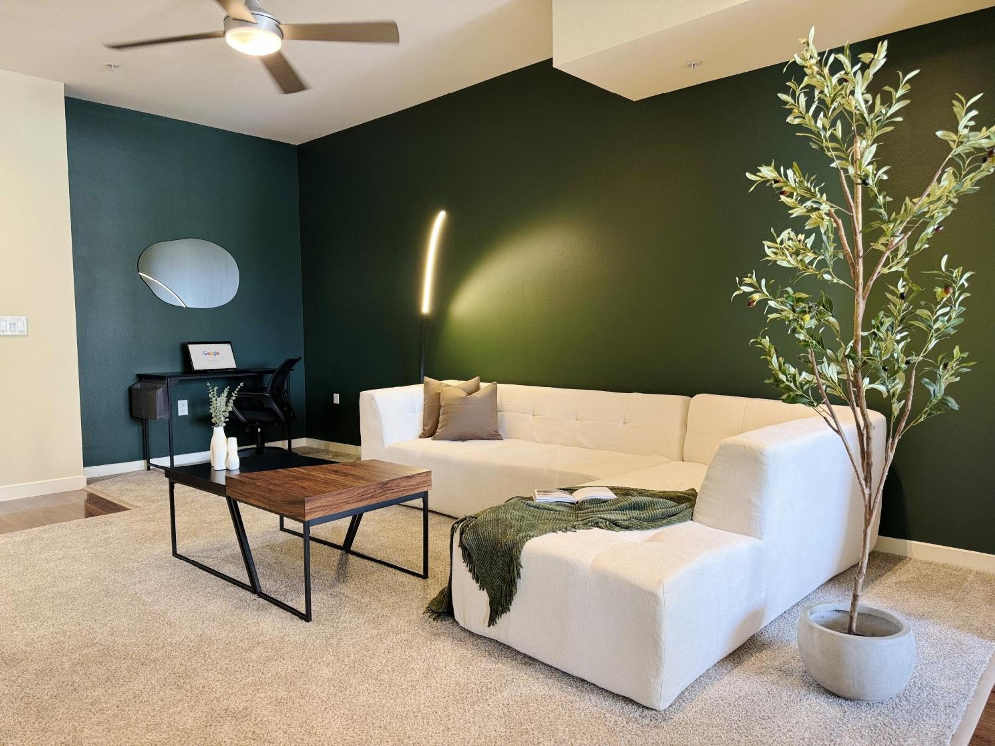 Apartment Stylish In La With Parking *